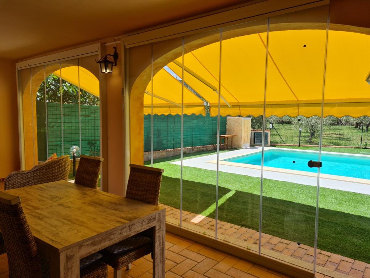 Villa Paola San Teodoro Con Piscina Privata Lu Lioni Exterior foto