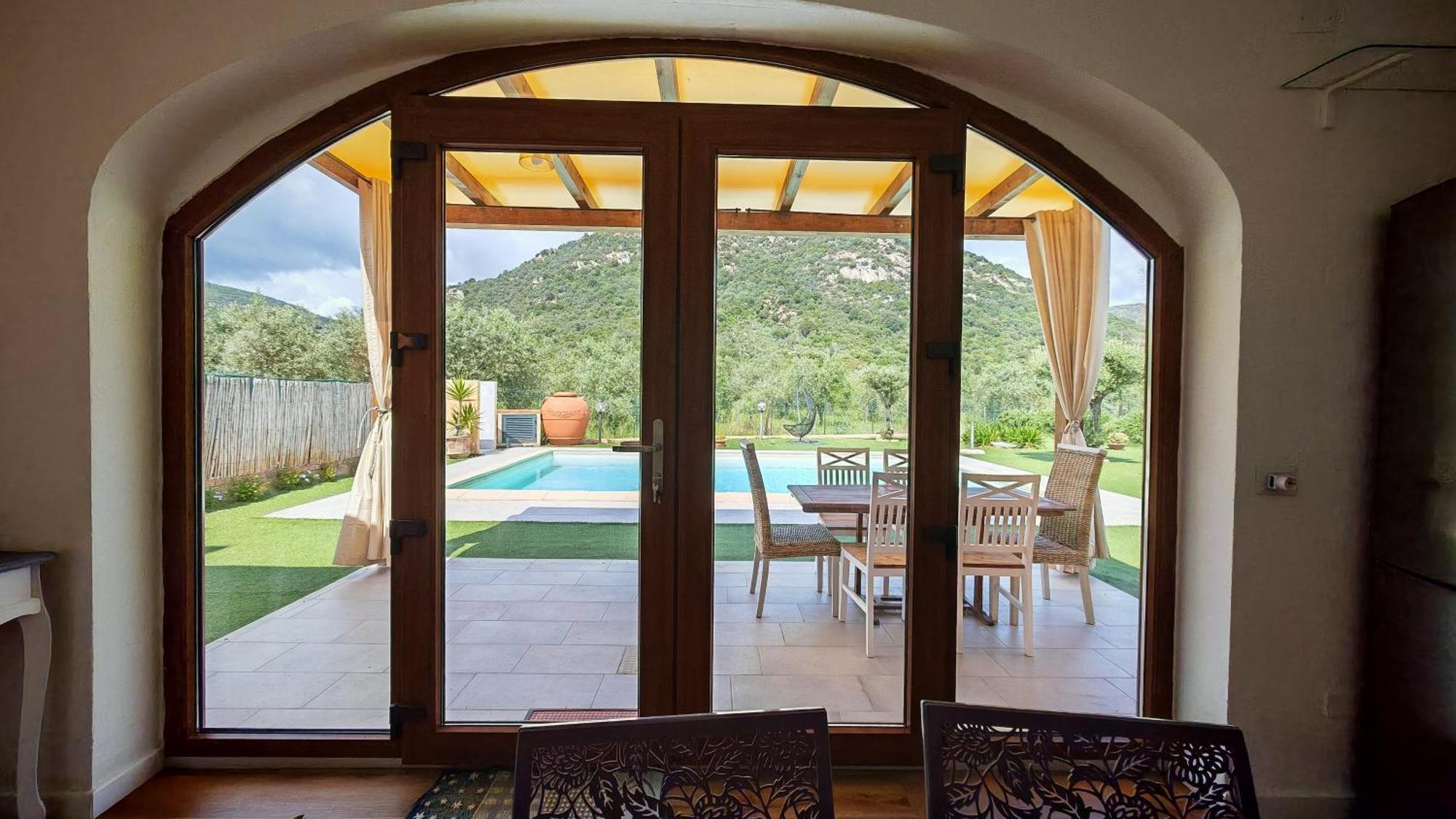Villa Paola San Teodoro Con Piscina Privata Lu Lioni Exterior foto